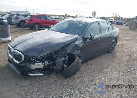 2024 BMW I5 M60 z USA, uszkodzony, nr VIN WBY43FK09RCR89225